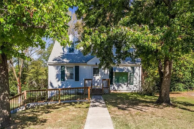 $320,000 | 9328 West 51st Street, Merriam, KS 66203