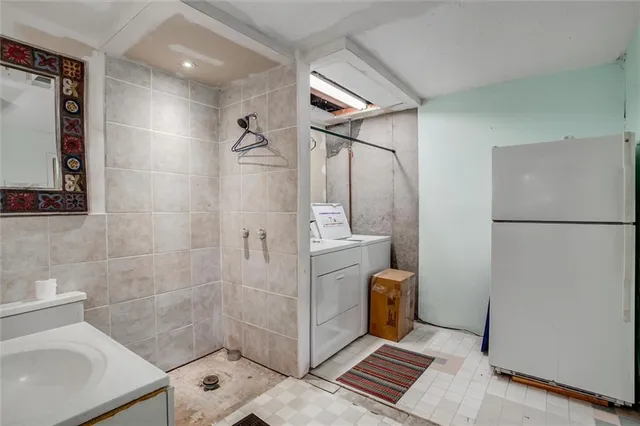 $320,000 | 9328 West 51st Street, Merriam, KS 66203