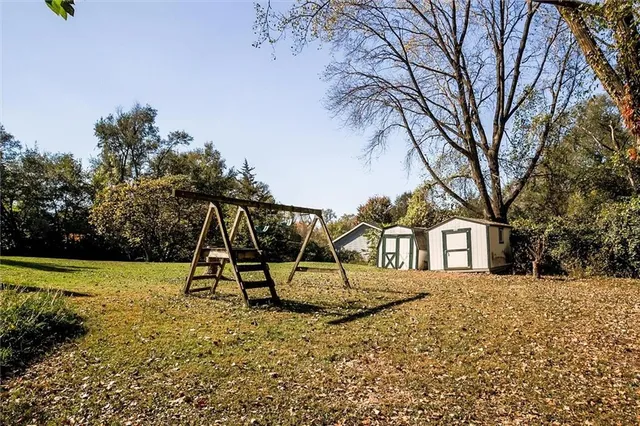 $320,000 | 9328 West 51st Street, Merriam, KS 66203