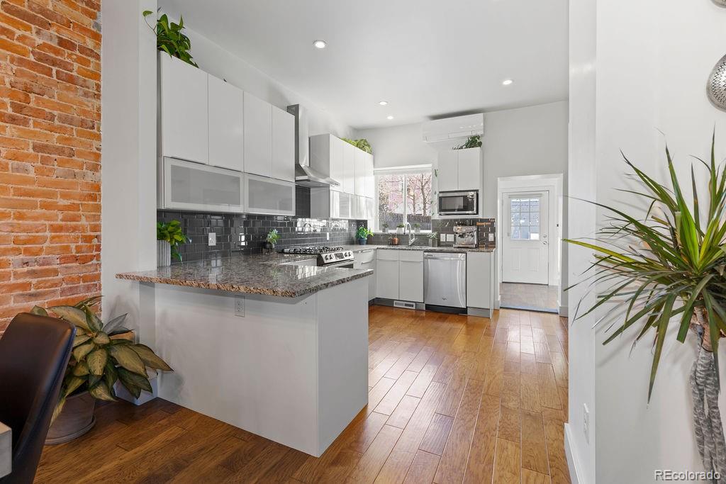 739 Inca Street Denver, CO 80204 - Photo 12 of 36 Gallery Image 12
