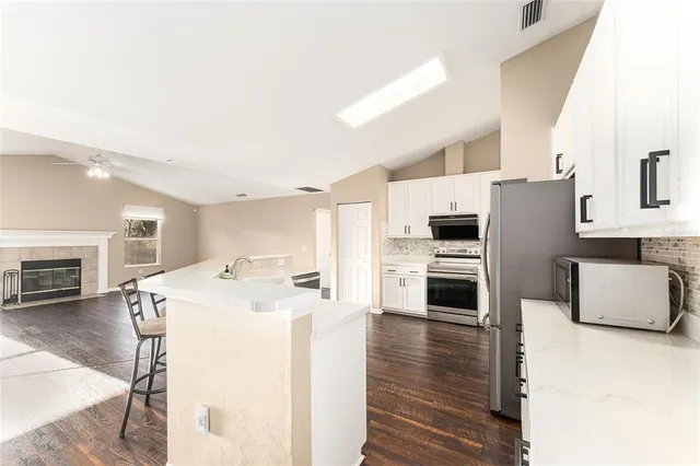 $475,000 | 8145 Southwest 51st Road, Gainesville, FL 32608