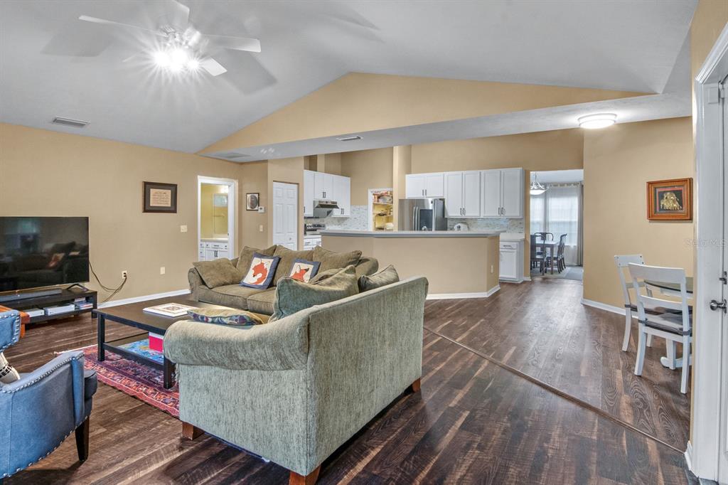 8145 Southwest 51st Road Gainesville, FL 32608 - Photo 18 of 31