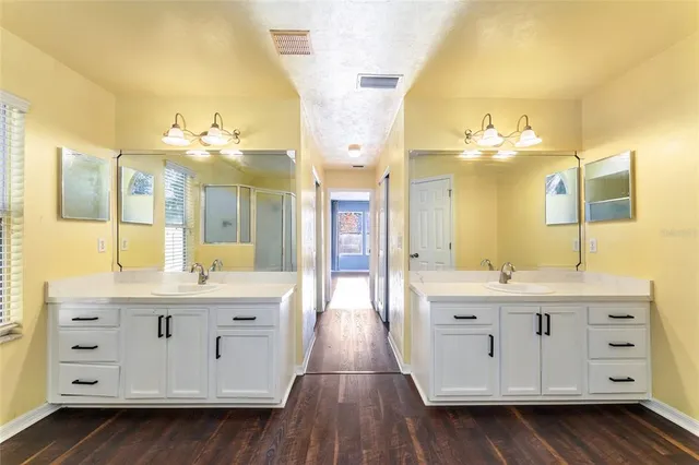 $475,000 | 8145 Southwest 51st Road, Gainesville, FL 32608