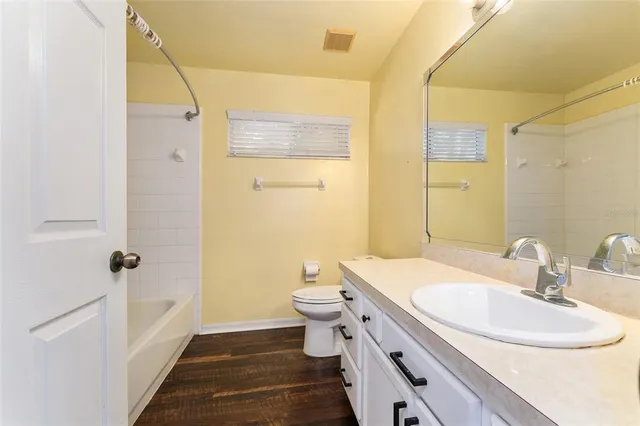 $475,000 | 8145 Southwest 51st Road, Gainesville, FL 32608