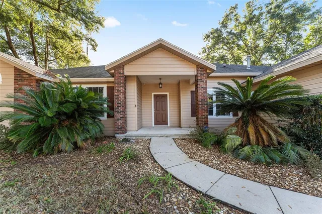 $475,000 | 8145 Southwest 51st Road, Gainesville, FL 32608
