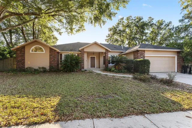 $475,000 | 8145 Southwest 51st Road, Gainesville, FL 32608