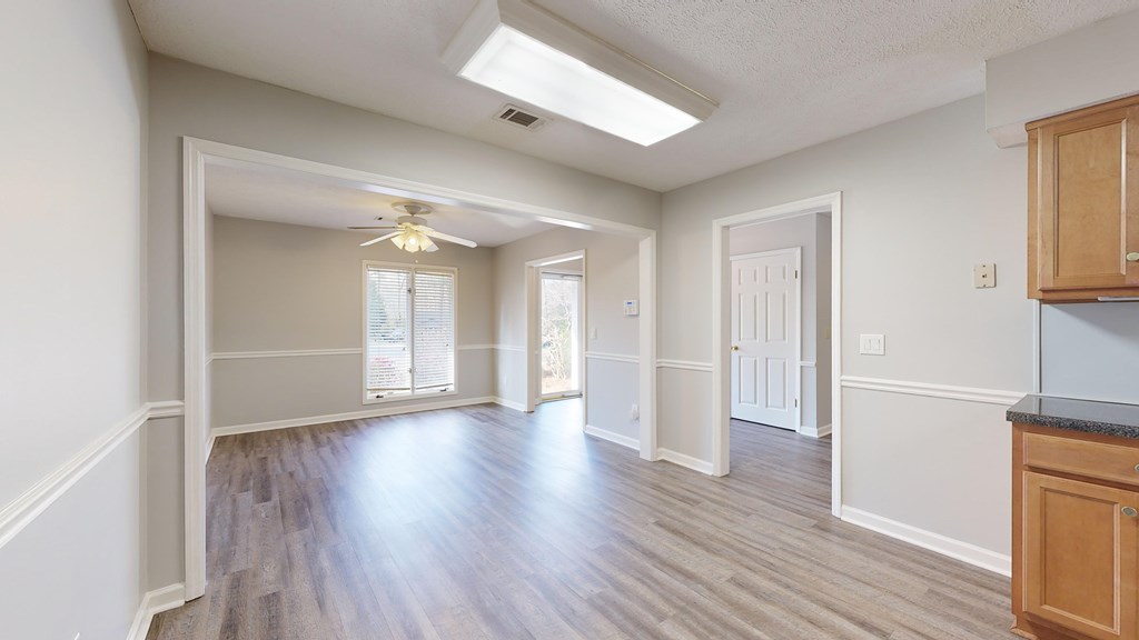 6036 Old Dominion Road Columbus, GA 31909 - Photo 12 of 46 Kitchen to keeping room