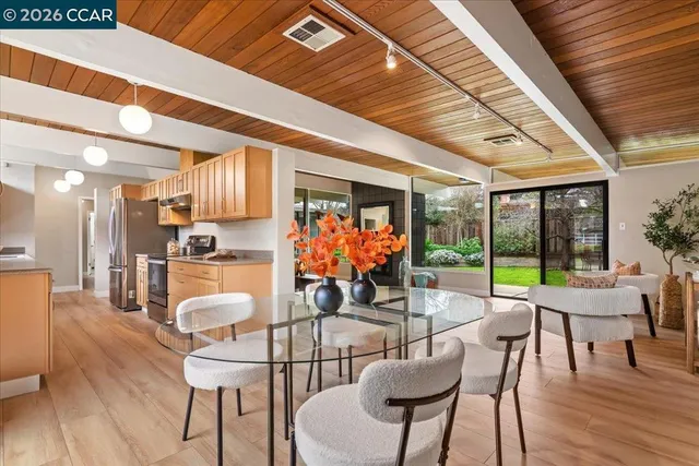 $1,569,000 | 289-289 El Divisadero Avenue, Walnut Creek, CA 94598