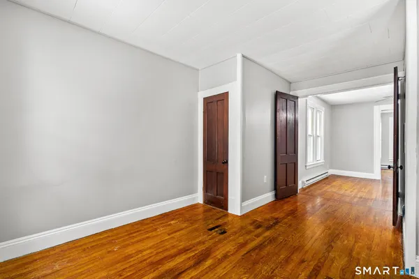 $1,350 | 39 Goodwin Street, Unit 1, Bristol, CT 06010