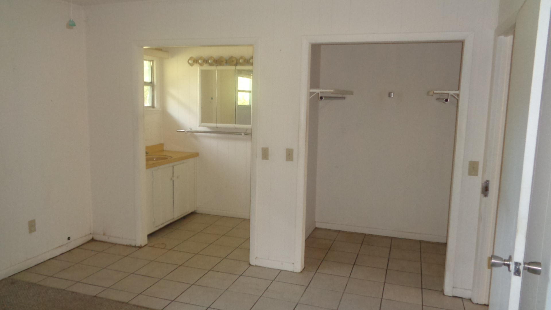 1102 Apple Street Fort Pierce, FL 34950 - Photo 13 of 15 DSC03290