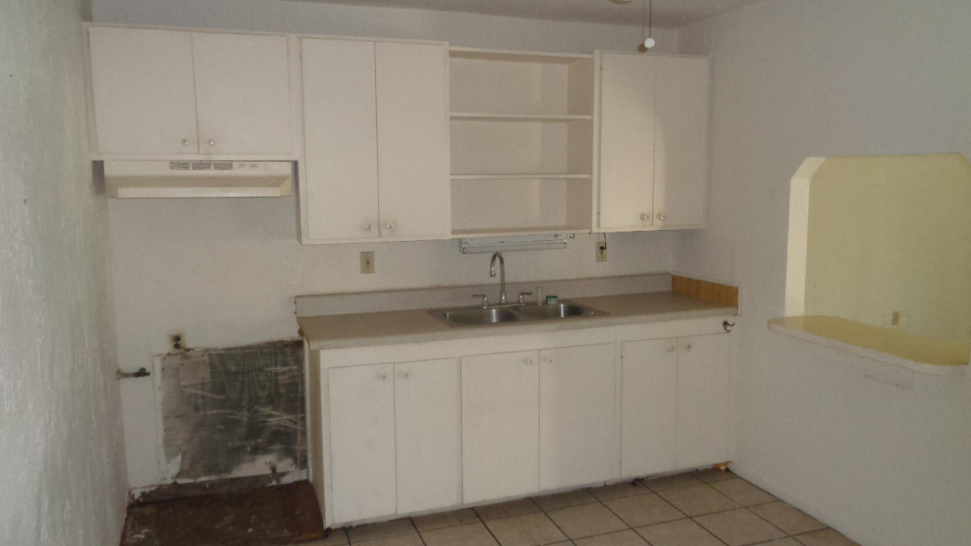 1102 Apple Street Fort Pierce, FL 34950 - Photo 7 of 15 DSC03274