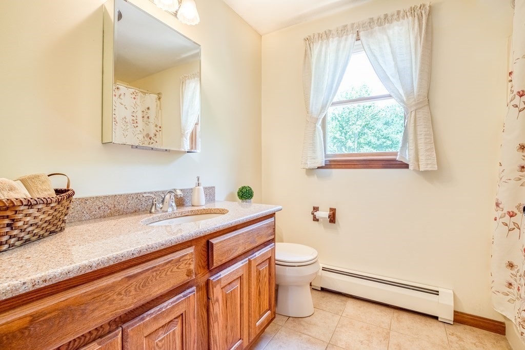 10 Rock Road Tyngsborough, MA 01879 - Photo 14 of 35 Gallery Image 14
