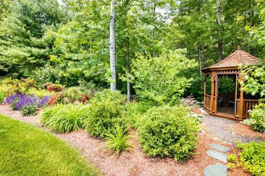 10 Rock Road Tyngsborough, MA 01879 - Photo 26 of 35 Gallery Image 26