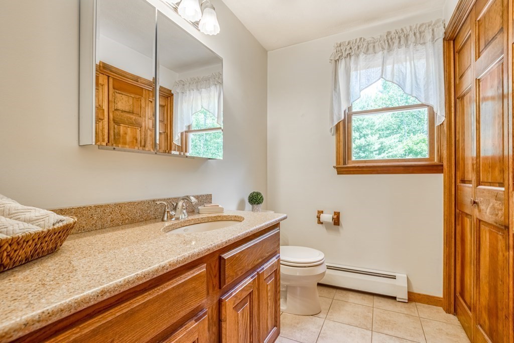 10 Rock Road Tyngsborough, MA 01879 - Photo 8 of 35 Gallery Image 8