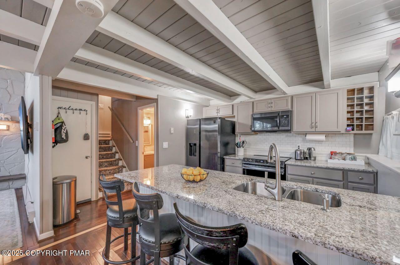 437 Westcolang Road Hawley, PA 18428 - Photo 16 of 108 437 Westcolang Rd, Hawley, PA 18428 31 L