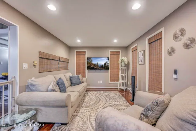 $265,000 | 437 Westcolang Road, Hawley, PA 18428