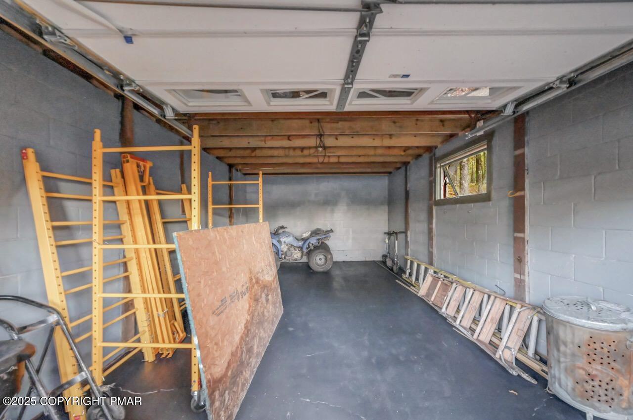 437 Westcolang Road Hawley, PA 18428 - Photo 73 of 108 437 Westcolang Rd, Hawley, PA 18428 65 L