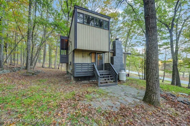 $265,000 | 437 Westcolang Road, Hawley, PA 18428