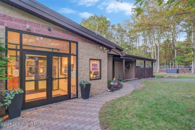 $265,000 | 437 Westcolang Road, Hawley, PA 18428