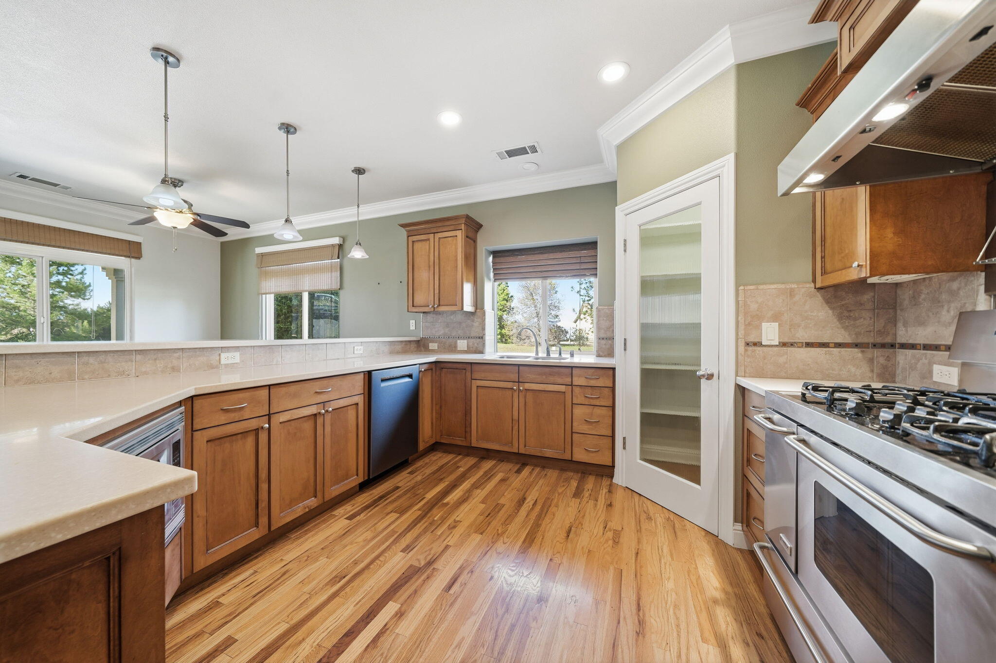 6760 Amber Ridge Drive Anderson, CA 96007 - Photo 11 of 30 Kitchen 2