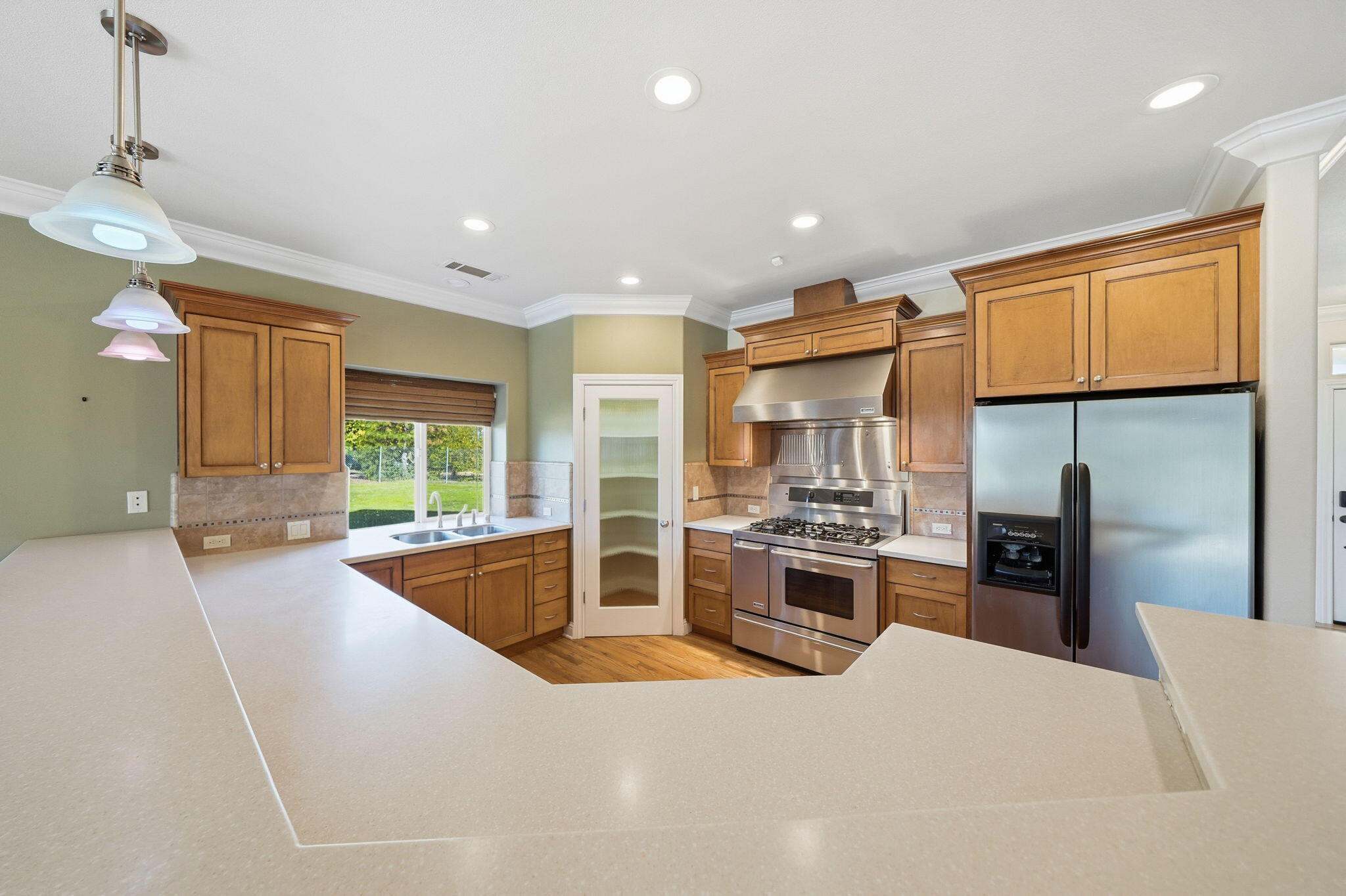 6760 Amber Ridge Drive Anderson, CA 96007 - Photo 10 of 30 Kitchen1