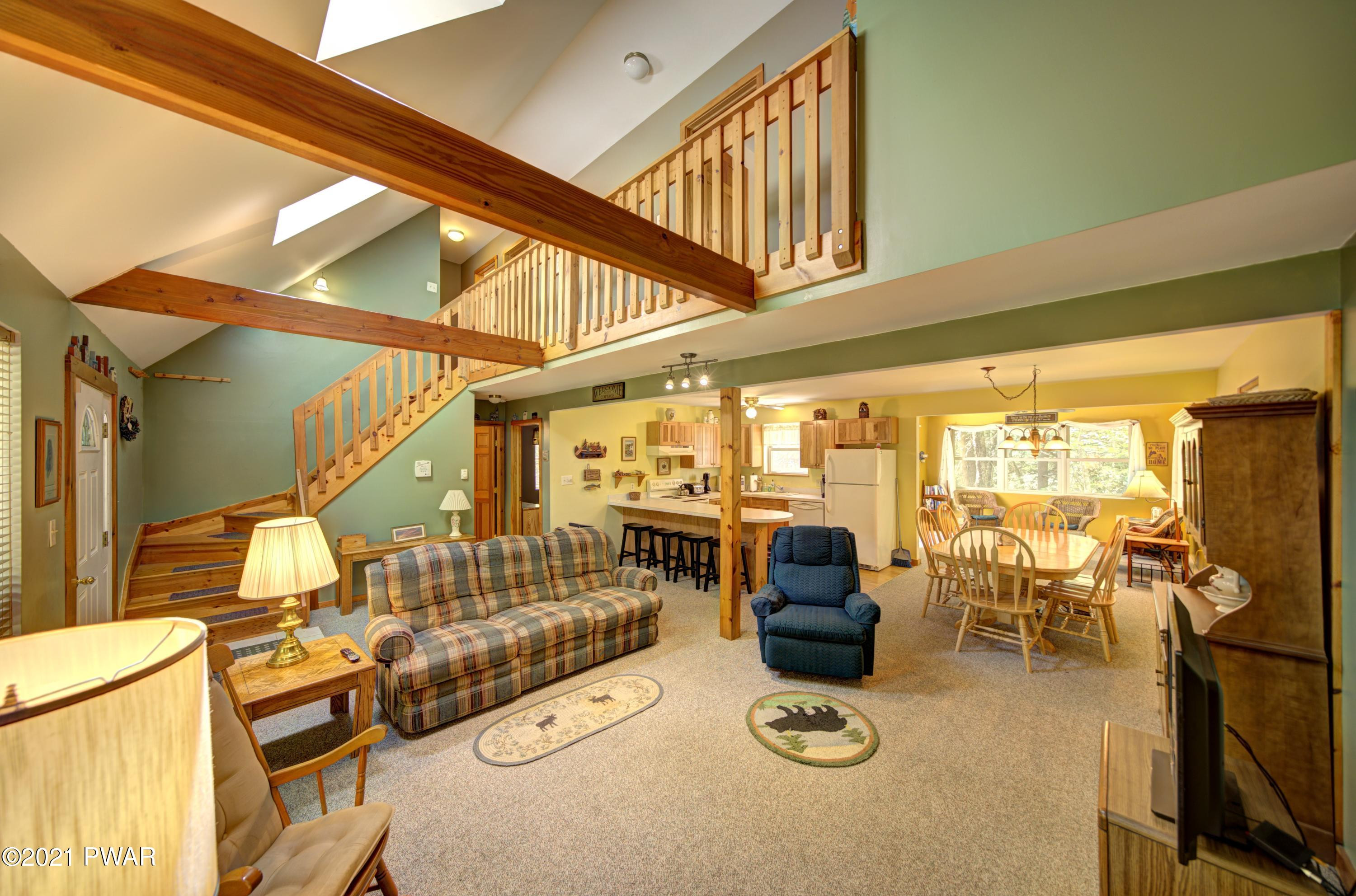 192 Pebble Rock Road Lackawaxen, PA 18435 - Photo 6 of 37