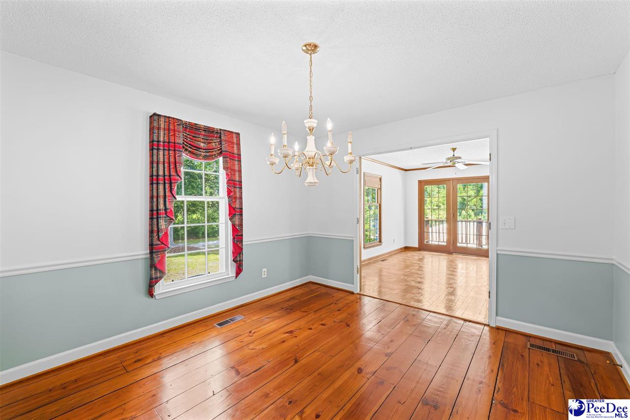 808 Wedgefield Road Florence, SC 29501 - Photo 6 of 50 Gallery Image 6