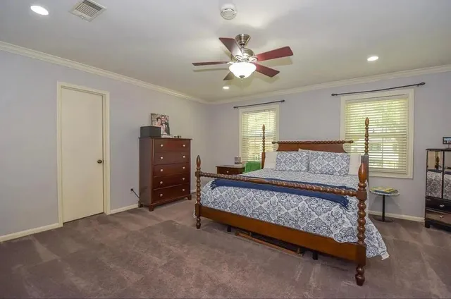 $2,400 | 10519 Jaycreek Drive, Houston, TX 77070