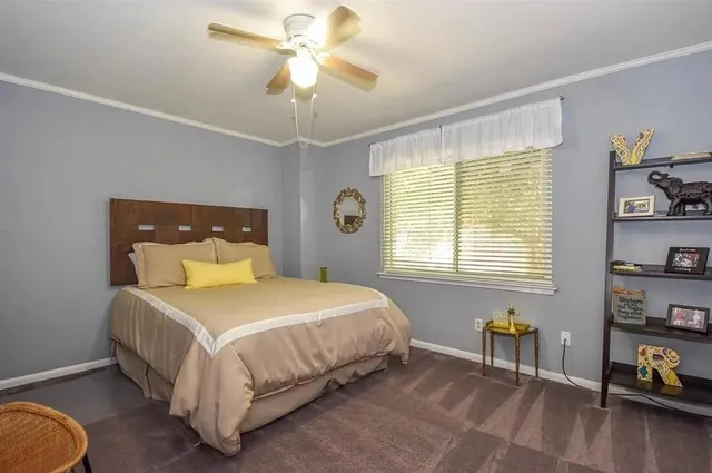 $2,400 | 10519 Jaycreek Drive, Houston, TX 77070