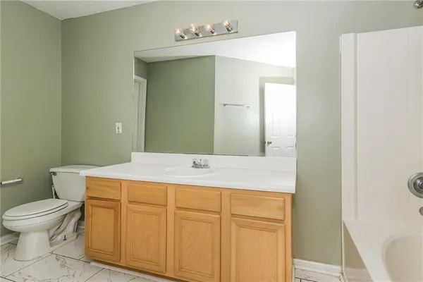 $1,700 | 6076 Camden Forrest Drive, Riverdale, GA 30296