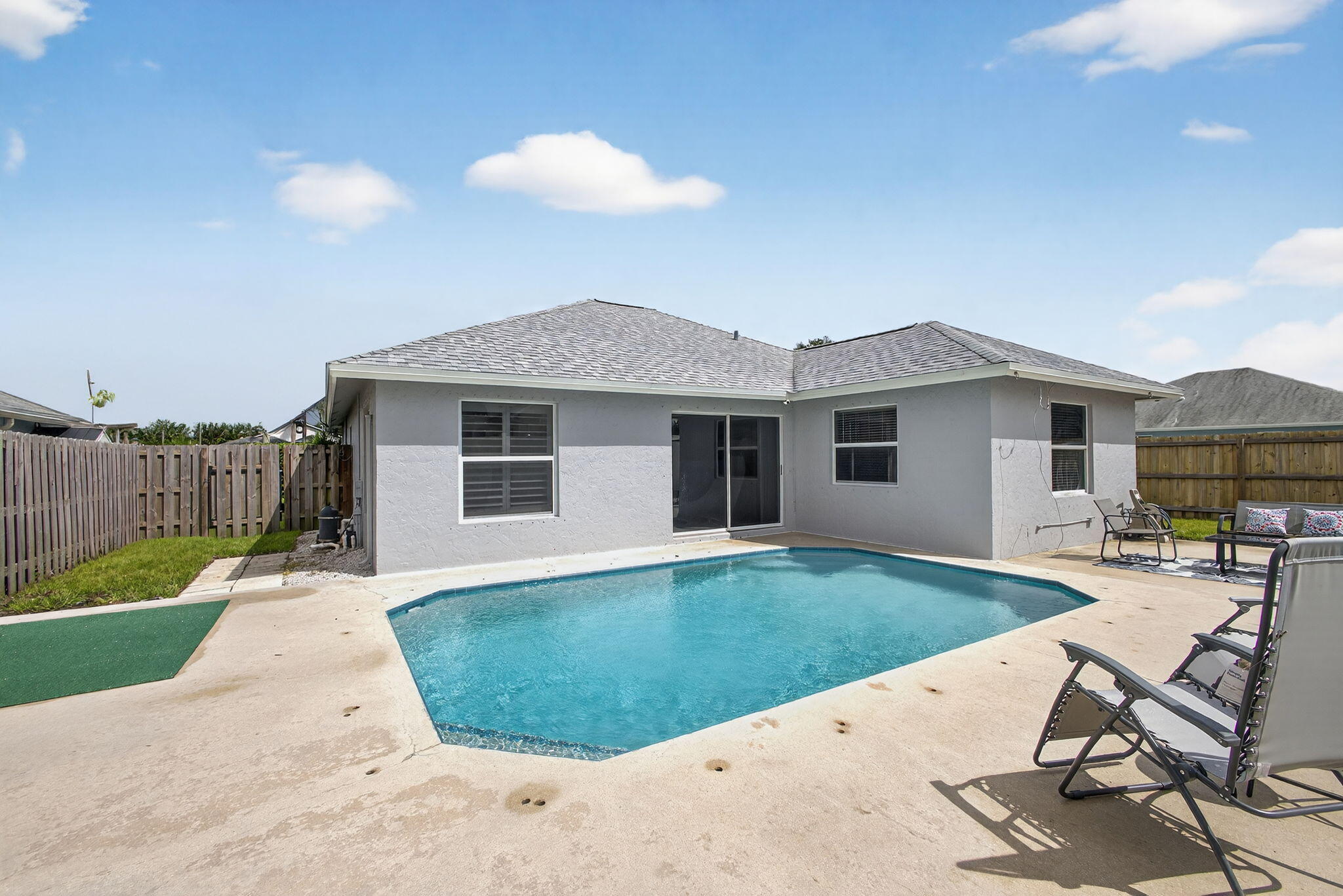 6394 Drake Street Jupiter, FL 33458 - Photo 33 of 54 36-web-or-mls-009_5D1A8304