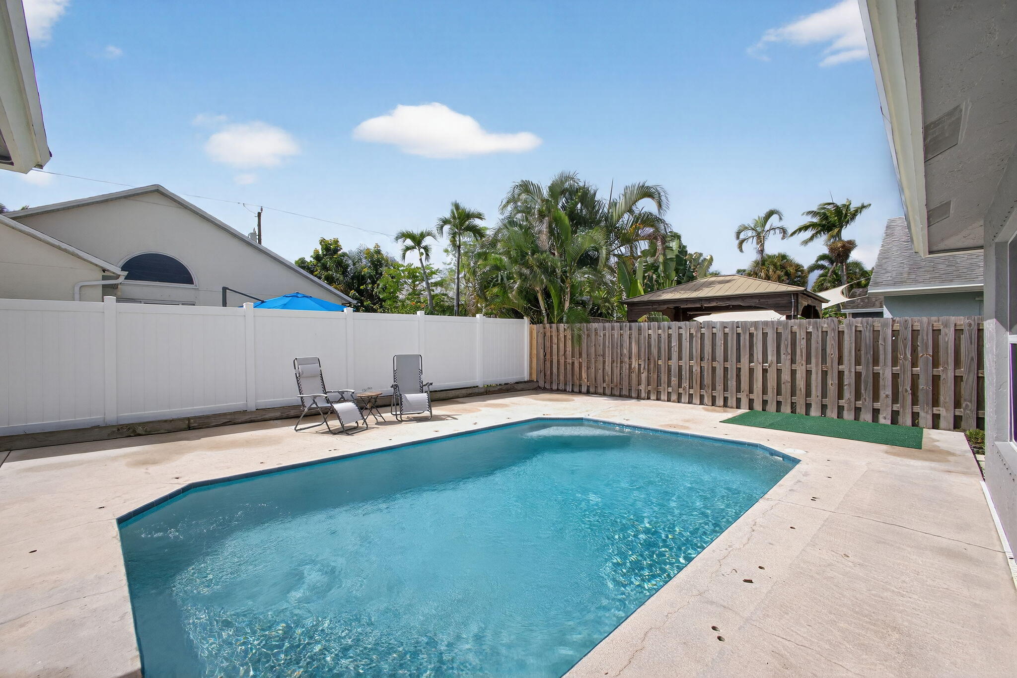 6394 Drake Street Jupiter, FL 33458 - Photo 37 of 54 38-web-or-mls-011_5D1A8313