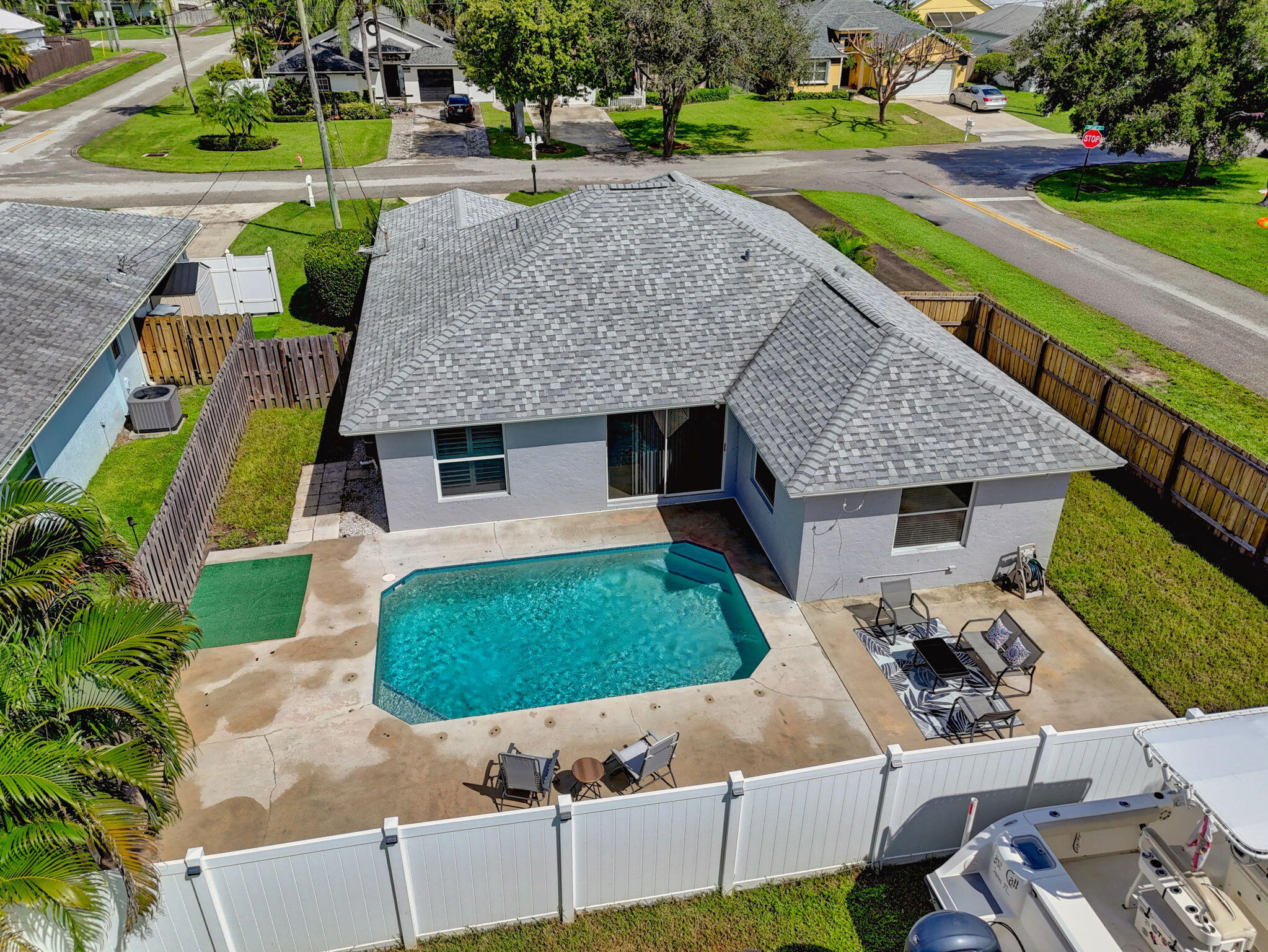6394 Drake Street Jupiter, FL 33458 - Photo 49 of 54 53-web-or-mls-DJI_20250929114259_0101_DJ