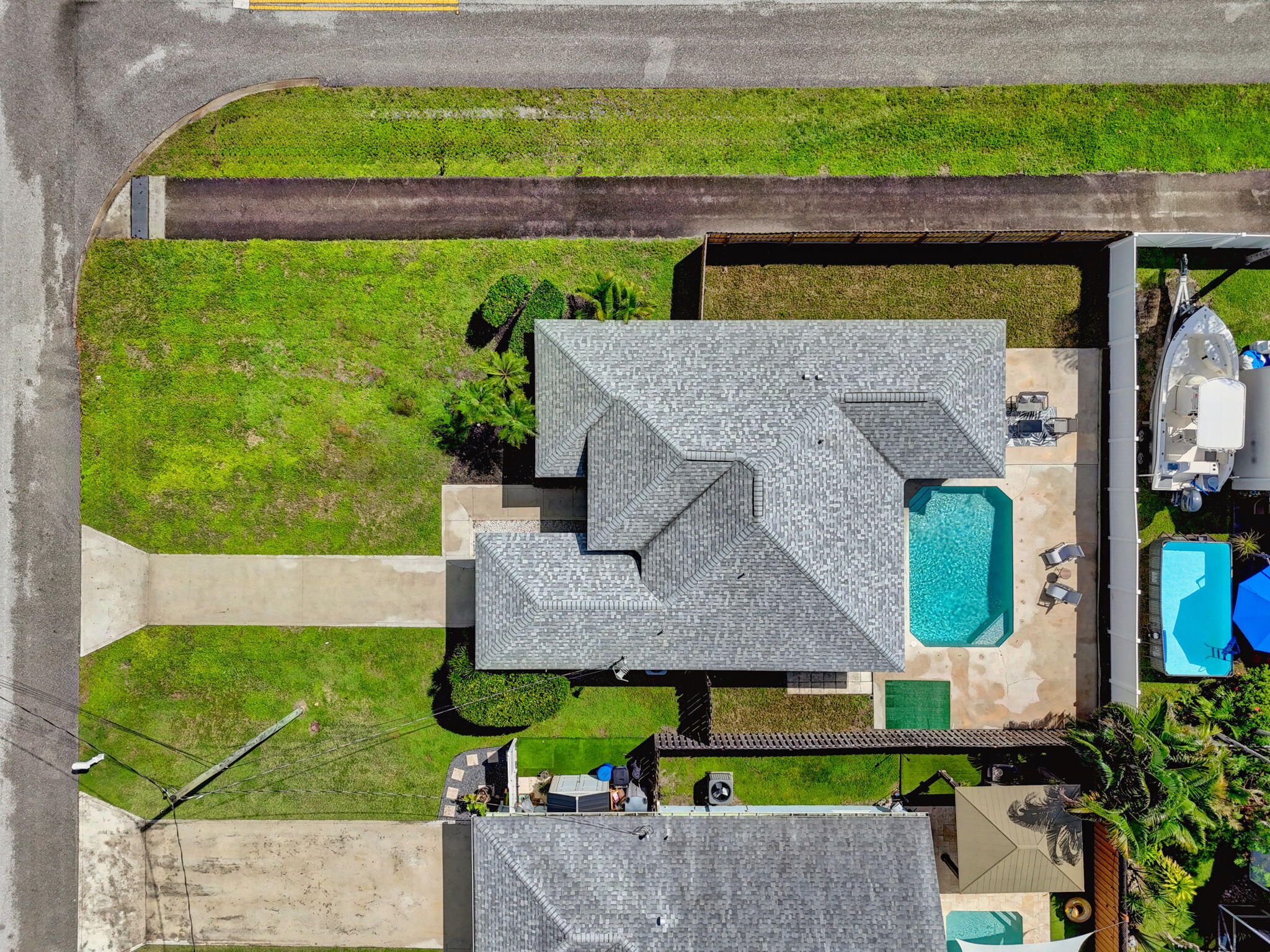 6394 Drake Street Jupiter, FL 33458 - Photo 53 of 54 54-web-or-mls-DJI_20250929114313_0108_DJ