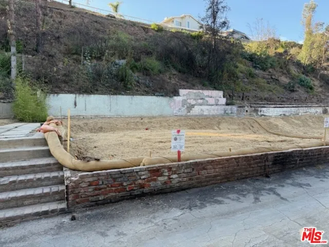 $1,475,000 | 14517 Sunset Boulevard, Pacific Palisades, CA 90272