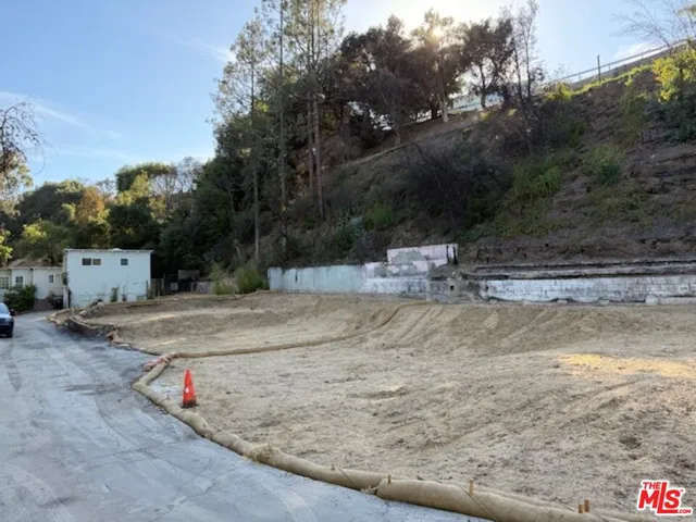 $1,475,000 | 14517 Sunset Boulevard, Pacific Palisades, CA 90272