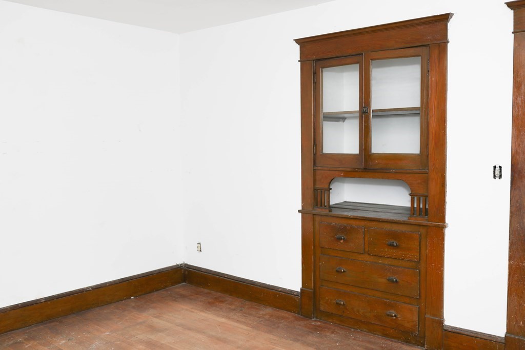 19-21 Nye Street Springfield, MA 01104 - Photo 12 of 19 Gallery Image 12