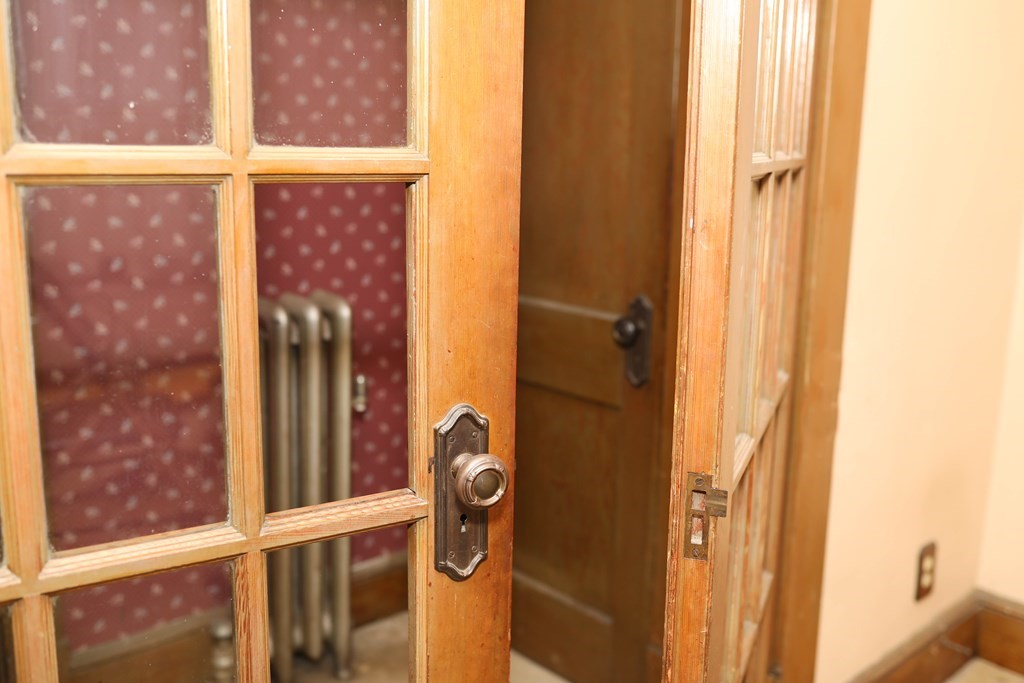 19-21 Nye Street Springfield, MA 01104 - Photo 5 of 19 Gallery Image 5