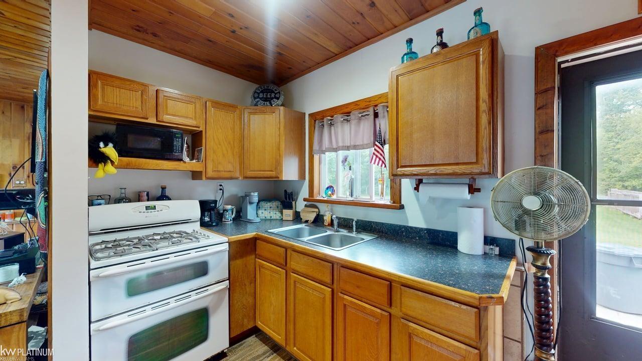 6346 Big Hand Road St. Clair, MI 48079 - Photo 48 of 56