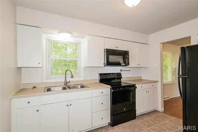 $1,545 | 1224 Weleba Avenue, St. Louis, MO 63121