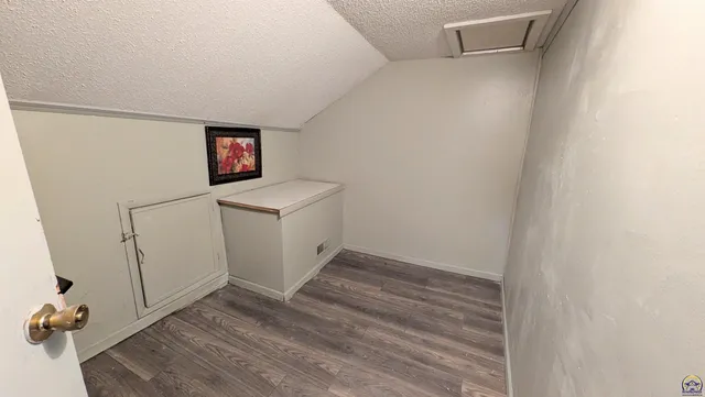 $93,000 | 613 Lincoln Street, Osage City, KS 66523