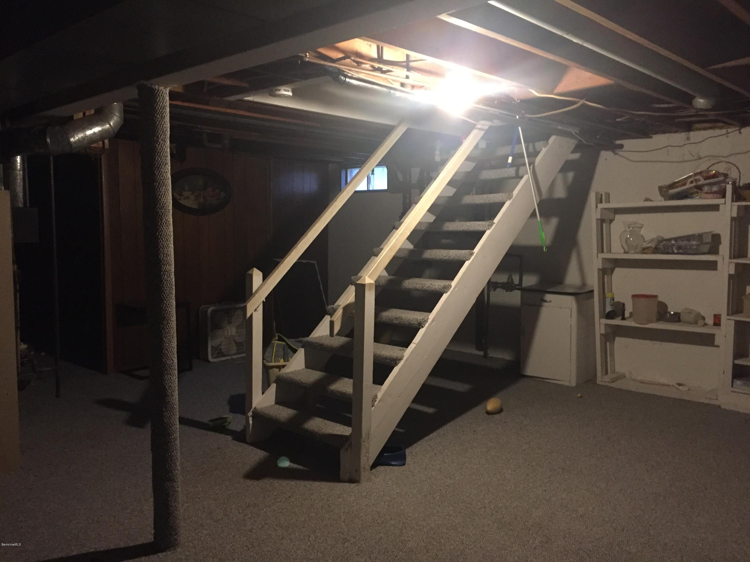 186 Partridge Road Pittsfield, MA 01201 - Photo 17 of 25 CAF7CDEA-9608-4CE7-8283-8EF4A1C3DACC