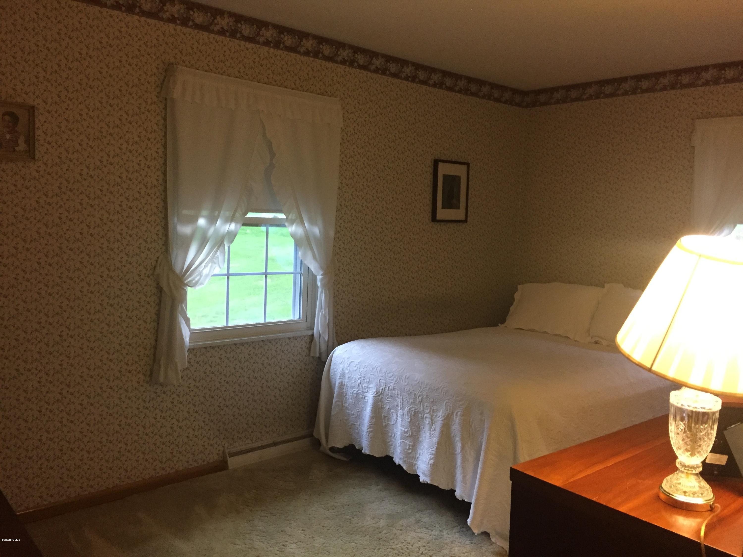 186 Partridge Road Pittsfield, MA 01201 - Photo 9 of 25 1F7918E3-AE76-4E61-9FC5-519BCC9CD9A8