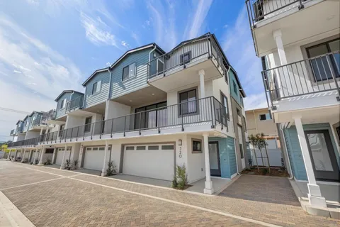 $1,995,000 | 320 Chinquapin Avenue, Carlsbad, CA 92008