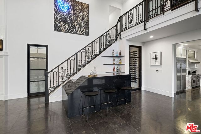 $38,000 | 2135 Hercules Drive, Los Angeles, CA 90046