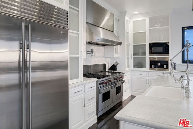 $38,000 | 2135 Hercules Drive, Los Angeles, CA 90046