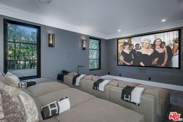 $38,000 | 2135 Hercules Drive, Los Angeles, CA 90046