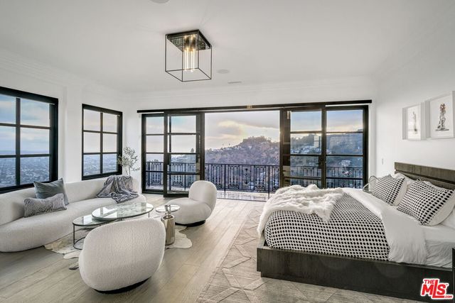 $38,000 | 2135 Hercules Drive, Los Angeles, CA 90046