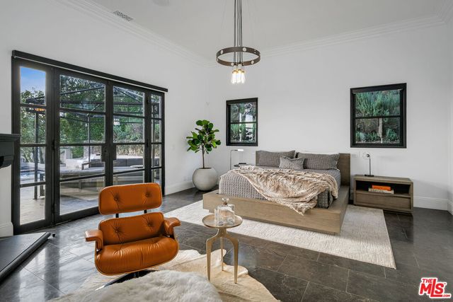 $38,000 | 2135 Hercules Drive, Los Angeles, CA 90046