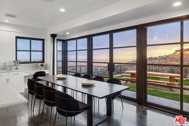 $38,000 | 2135 Hercules Drive, Los Angeles, CA 90046